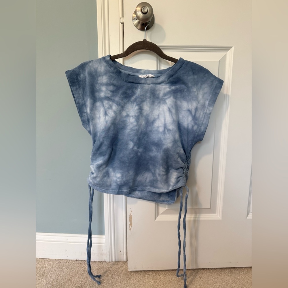 BB Dakota by Steve Madden Tie dye Blue Crop Top